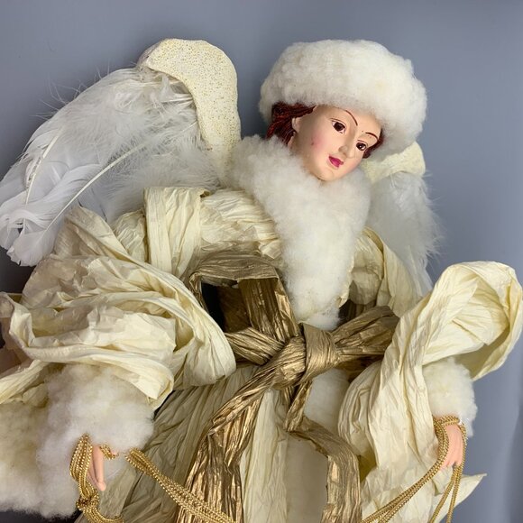 16" Angel Tree Topper Porcelain Face & Hands Cream & Gold Dress - Picture 4 of 12